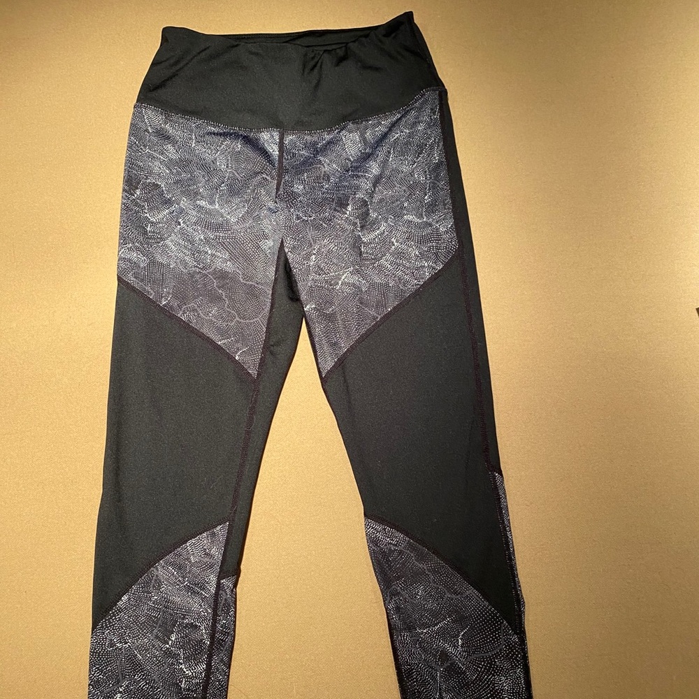 Zella leggings